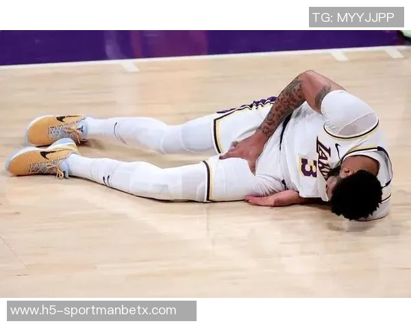 阿森纳官方宣布萨利巴特罗萨德因伤缺席训练和比赛